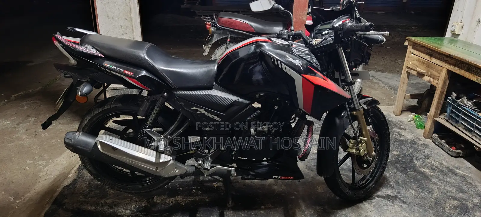টিভিএস আপাচি আরটিআর ১৬০ ২ভি ২০২২ কালো
