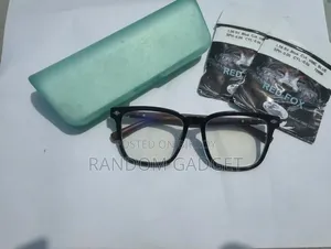 রেড ফক্স ব্লুকাট লেন্স উইথ ফ্রেম