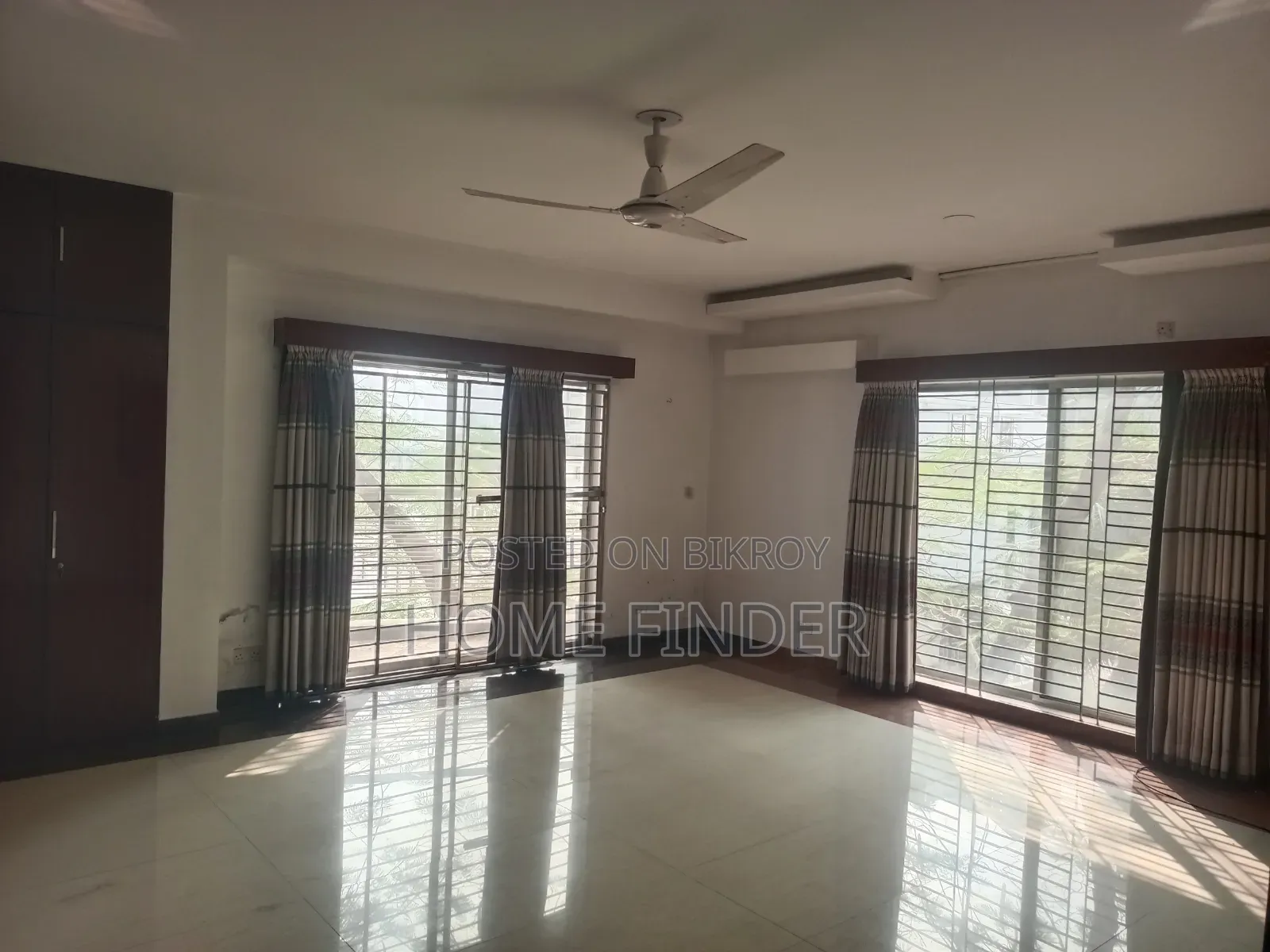 গুলশানে ভাড়ার জন্য ৪ বেডরুমের অ্যাপার্টমেন্ট