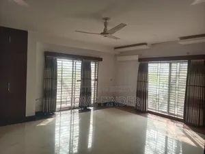 গুলশানে ভাড়ার জন্য ৪ বেডরুমের অ্যাপার্টমেন্ট