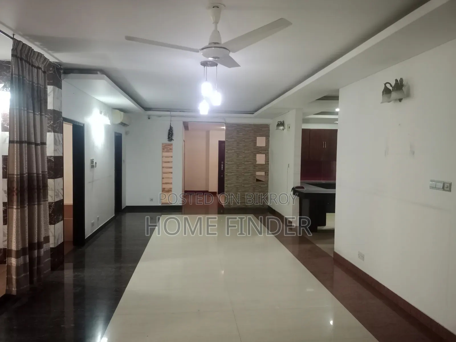 গুলশানে ভাড়ার জন্য ৪ বেডরুমের অ্যাপার্টমেন্ট