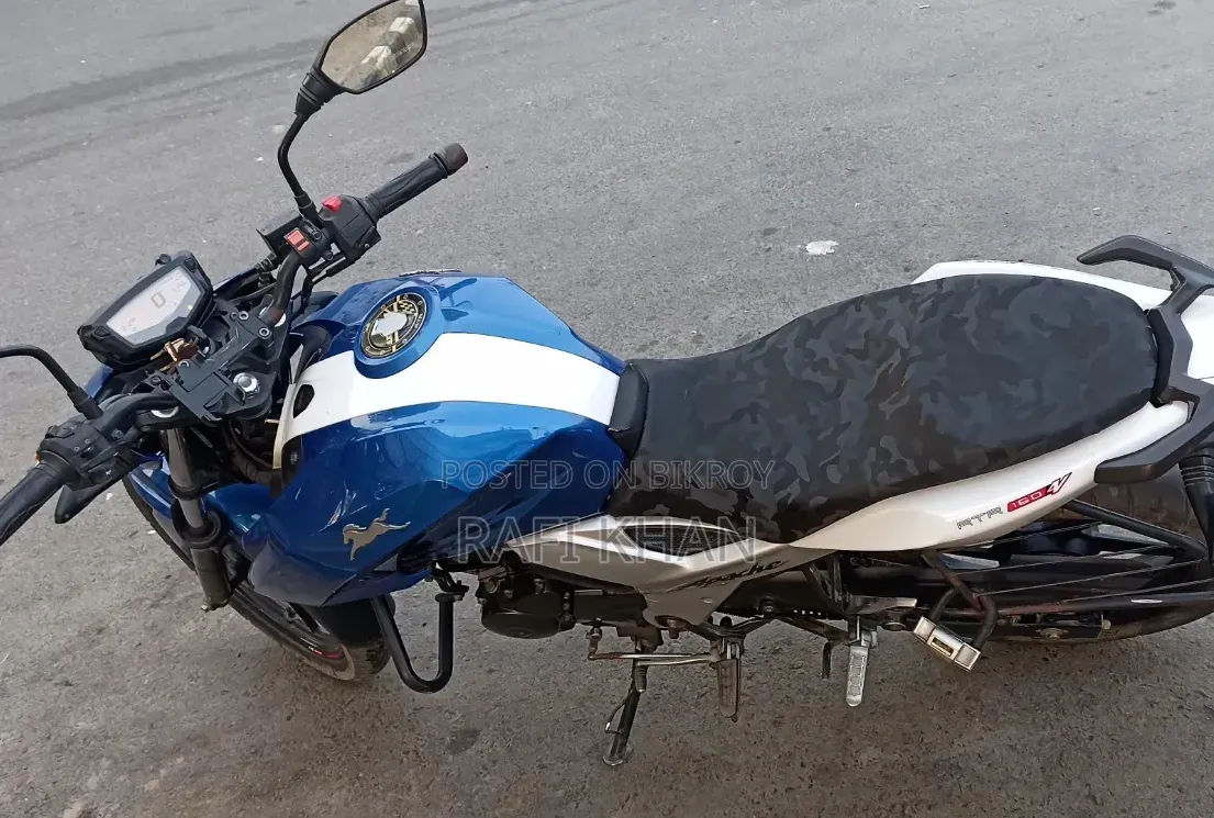 TVS Apache RTR 160 4V 2020 Blue