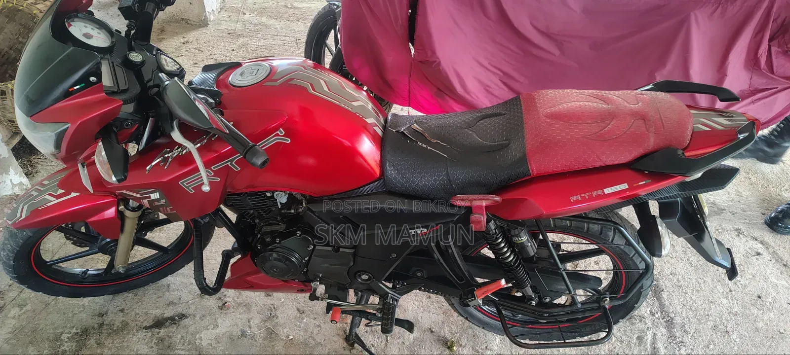 TVS Apache RTR 160 2V 2018 Red