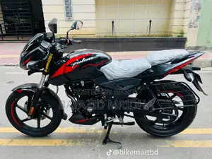 বাজাজ পালসার ১৫০ ২০১৭ লাল