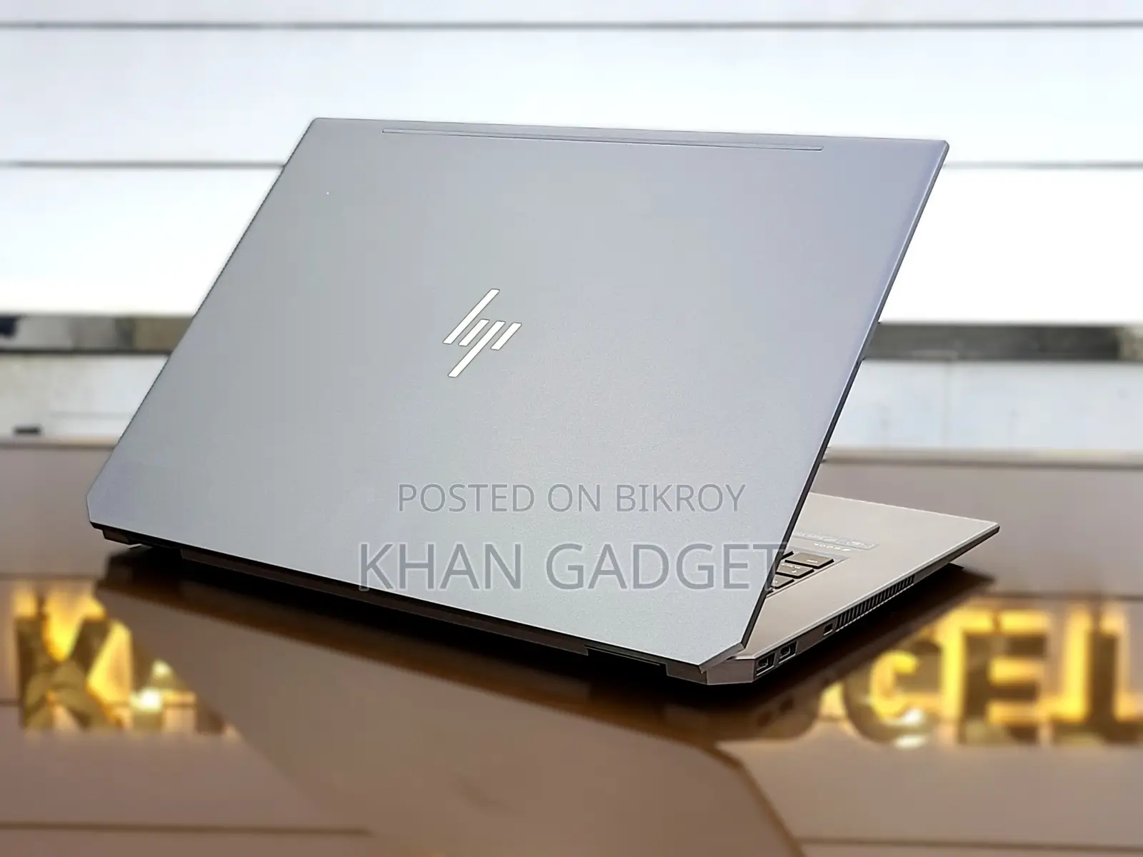 ল্যাপটপ HP ZBook Studio G5 16GB ইন্টেল জিয়ন SSD 256GB