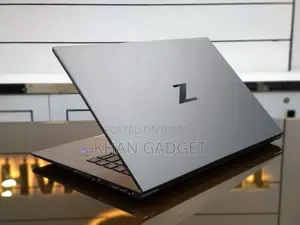 Laptop HP ZBook Studio G8 16GB Intel Core I7 SSD 512GB