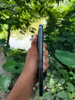 নতুন রিয়েলমি সি৭১ ১২৮ জিবি ব্ল্যাক