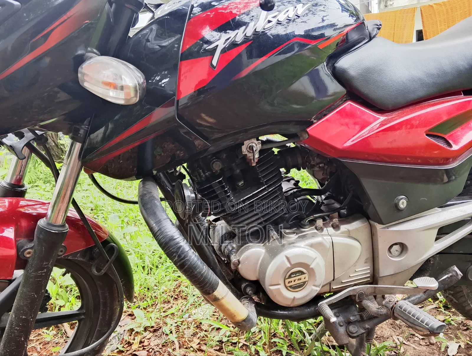 Bajaj Pulsar 150 2014 Red