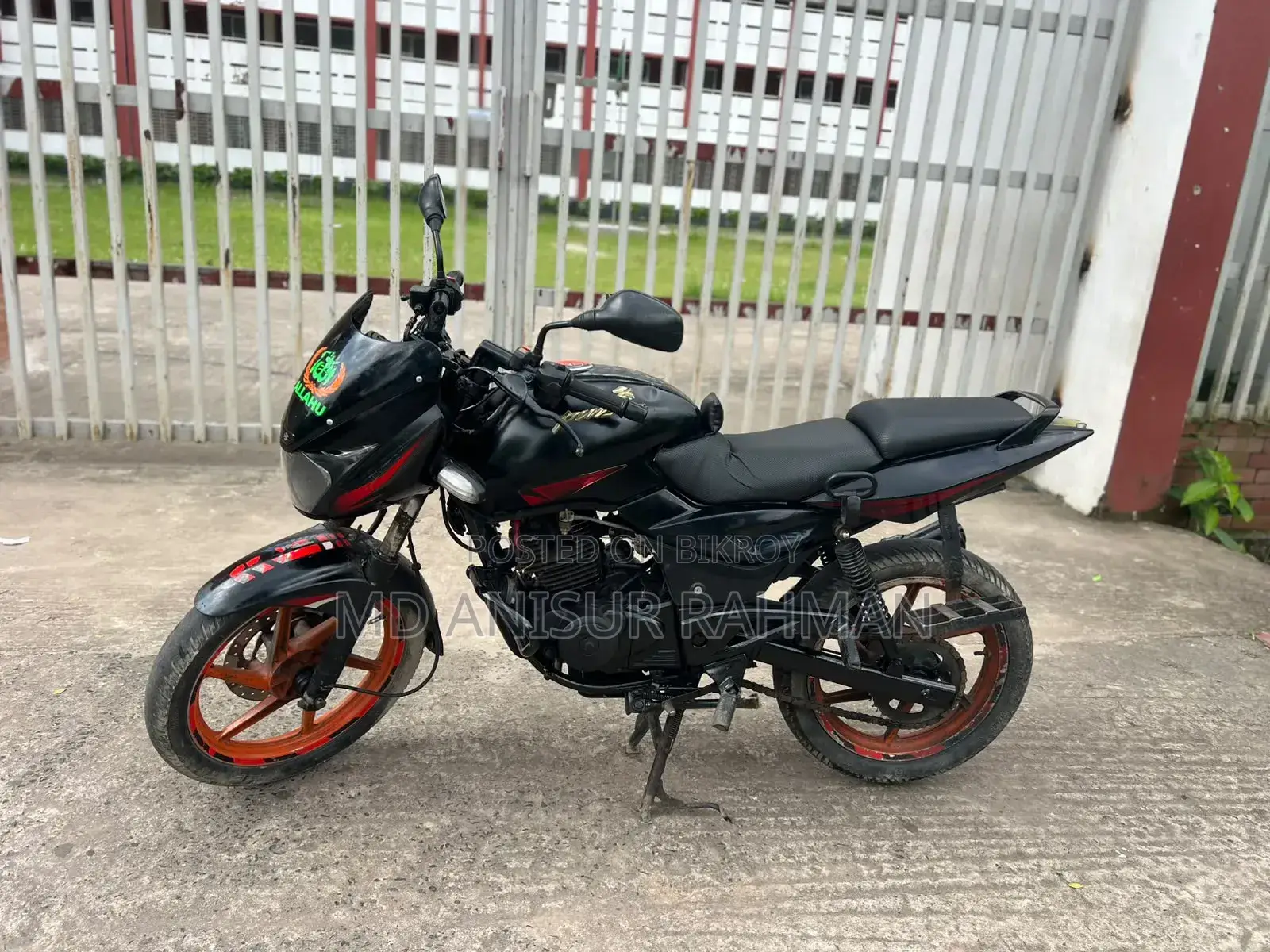 Bajaj Pulsar 150 2015 Black