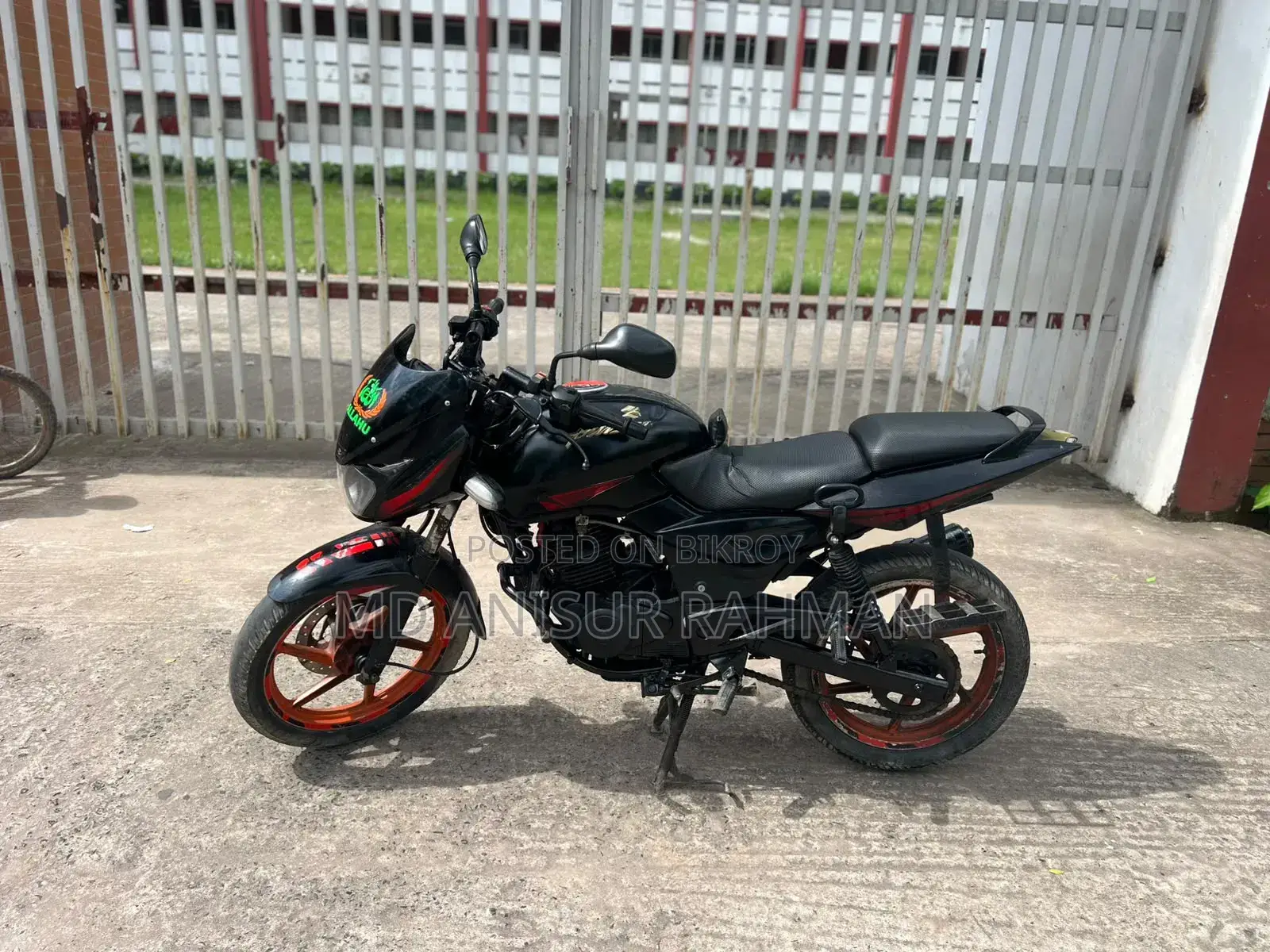 Bajaj Pulsar 150 2015 Black