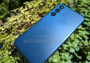 Samsung Galaxy M35 128 GB Gray