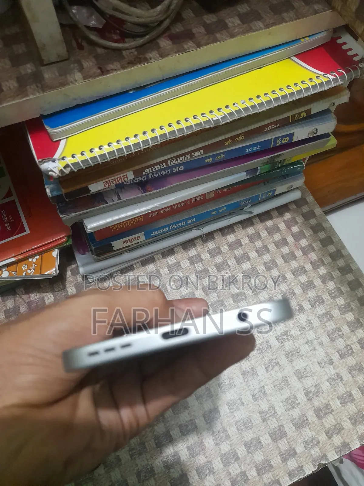 টেকনো স্পার্ক ৪০ প্রো ১২৮ জিবি সিলভার