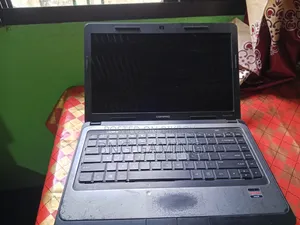 Laptop Compaq 320 4GB Intel Core I3 SSD 256GB