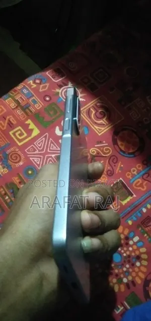 স্যামসাং গ্যালাক্সি এ১৭ ৫জি ২৫৬ জিবি সাদা