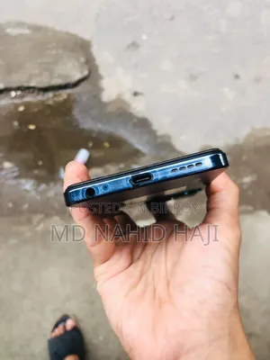 Infinix Hot 40i 128 GB Blue