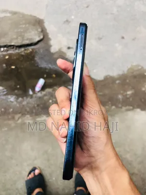 Infinix Hot 40i 128 GB Blue