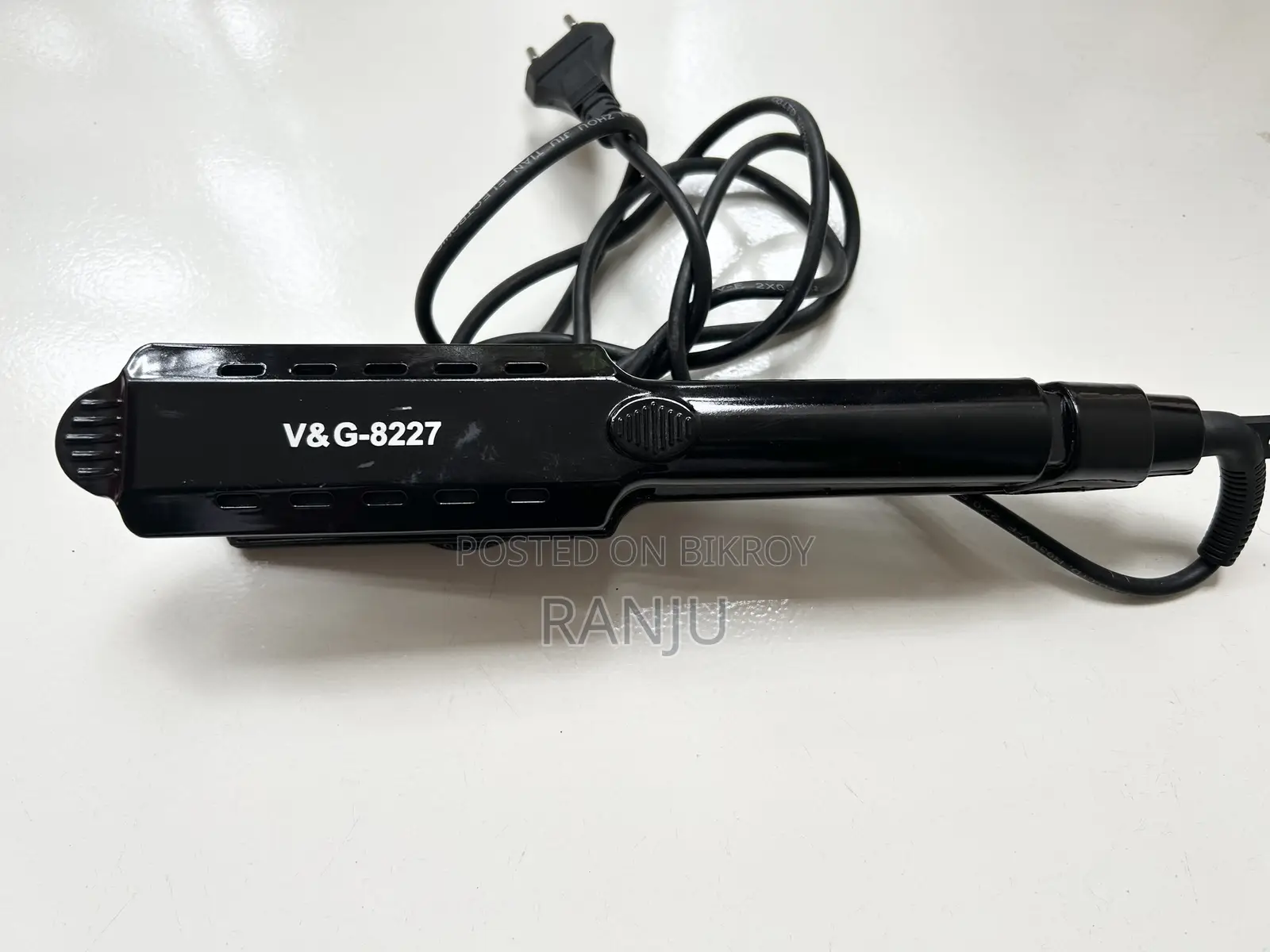 Hair Straightener (V G 8227)