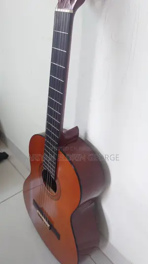 Yahmaha CX40
