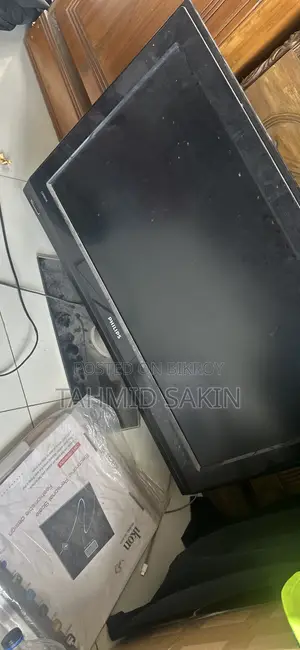 টিভি ৩২ ইঞ্চি