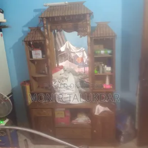 ড্রেসিং টেবিল বিক্রি হবে