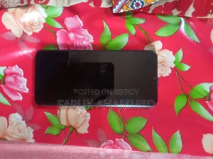 Infinix Hot 30i 128 GB Black