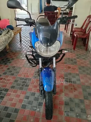 Bajaj Discover 125 2018 Blue