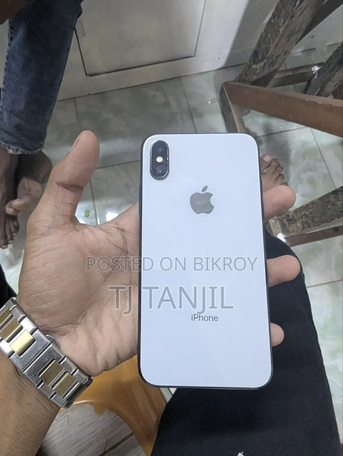 Apple iPhone X 64 GB White