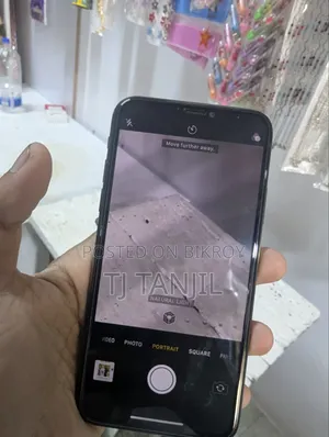 Apple iPhone X 64 GB White