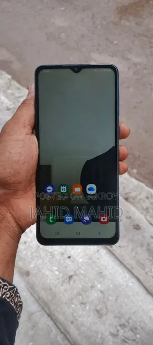 স্যামসাং গ্যালাক্সি এ০২ ৩২ জিবি নীল