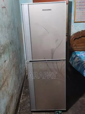 সুপারঅরিস্টন ফ্রিজ