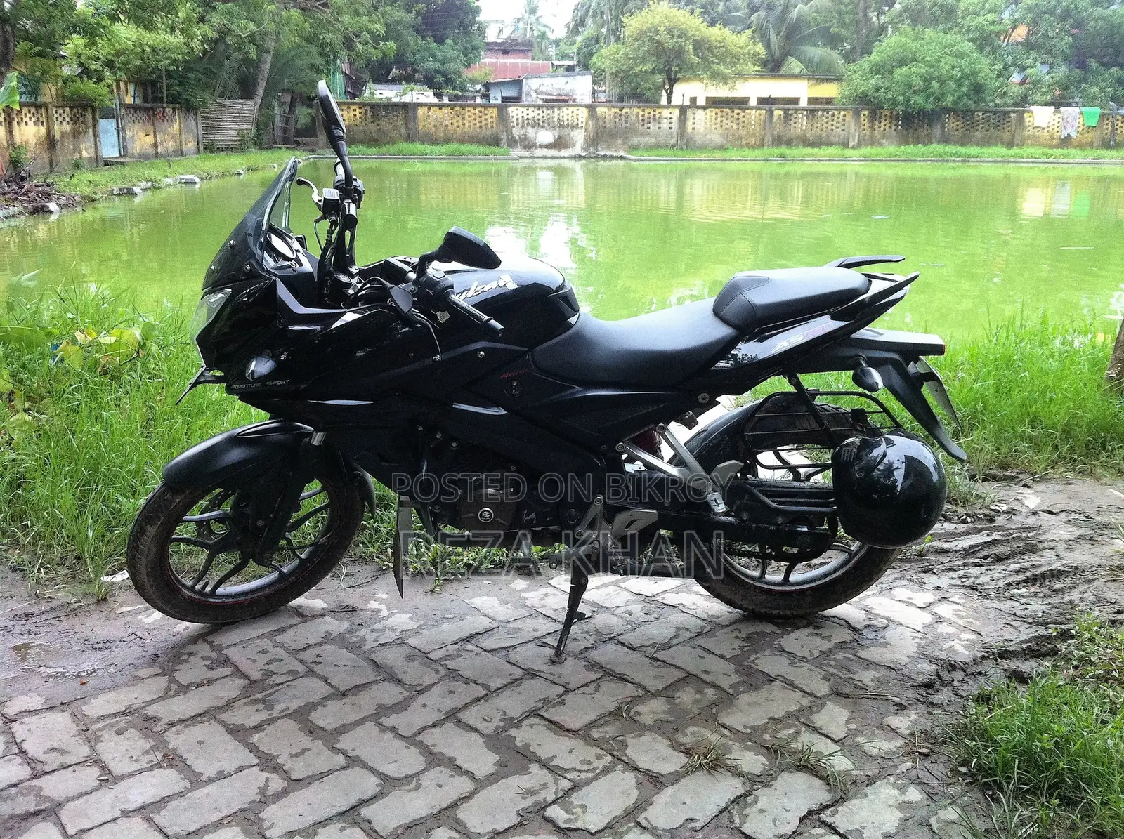 বাজাজ পালসার ১৫০ ২০১৭ ব্ল্যাক