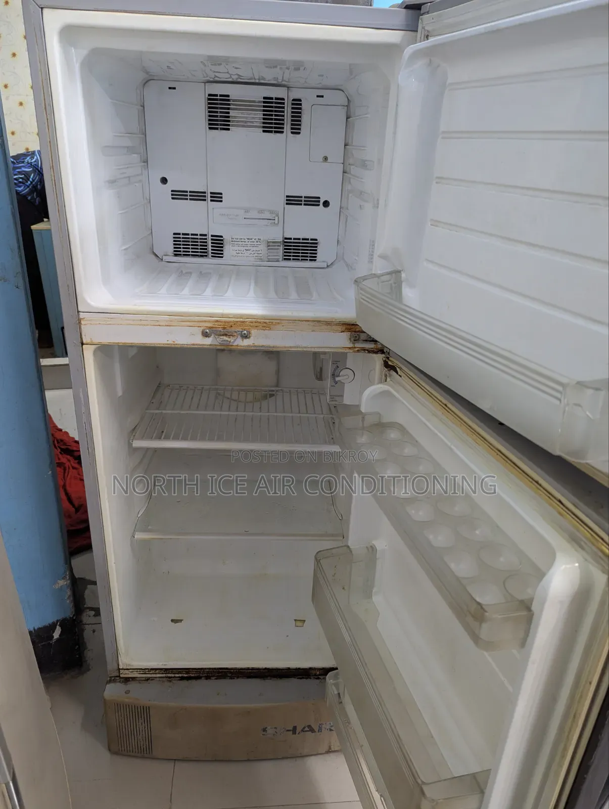 Sharp Silver Color Non-Frost Fridge 201 Ltr.