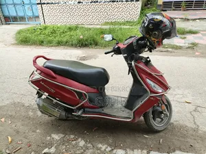 Hero Maestro EDGE 110 XTEC 2024