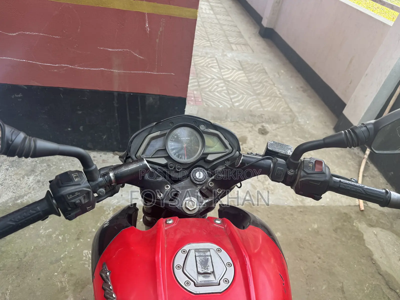 বাজাজ পালসার এনএস ১৬০ ২০১৮ লাল