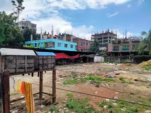 ল্যান্ড শেয়ার - স্বপ্ন থেকে দলিল — আপনার জমি, আপনার ঐতিহ্য।