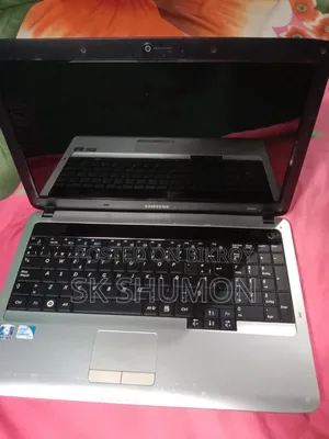 Laptop Samsung RV510 4GB Intel Celeron HDD 320GB