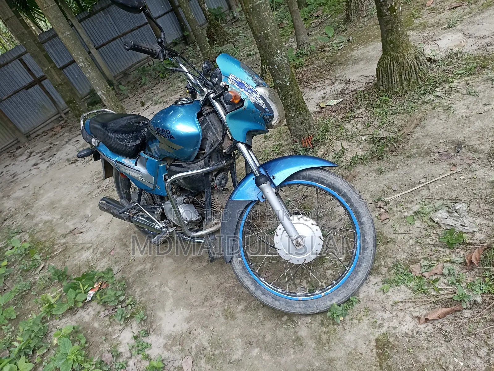 Honda 2005 Blue