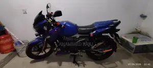 টিভিএস অ্যাপাচি আরটিআর ১৬০ টুভি ২০১৯ নীল
