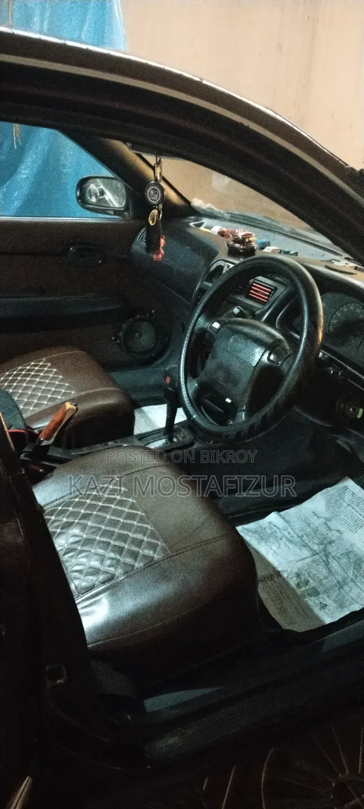 টয়োটা করোল্লা ১৯৯৪ মেরুন