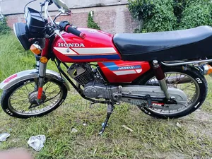Honda 1990 Red