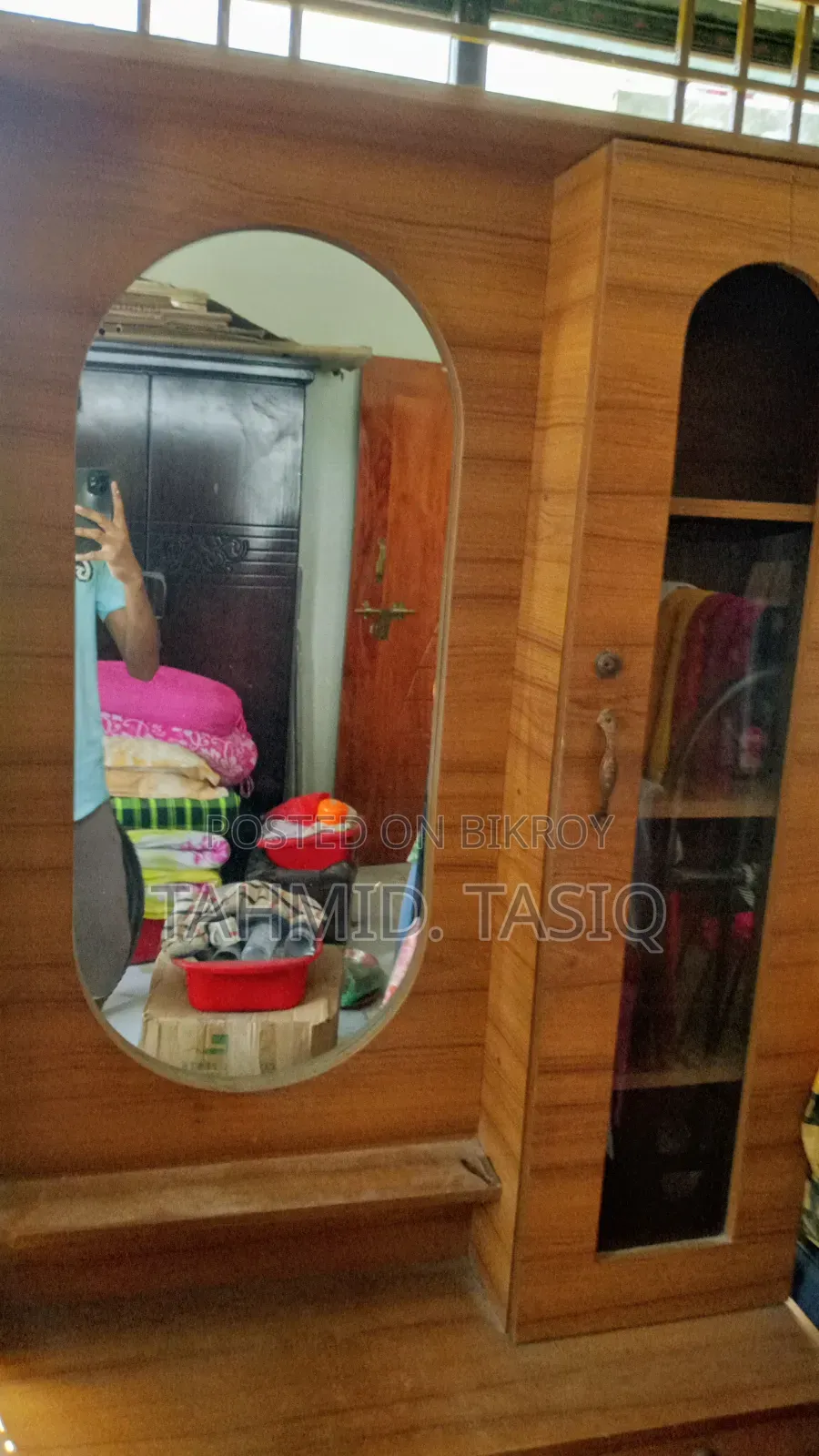 ড্রেসিং টেবিল বিক্রির জন্য