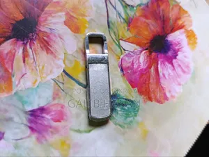 পেন ড্রাইভ ৩২ জিবি