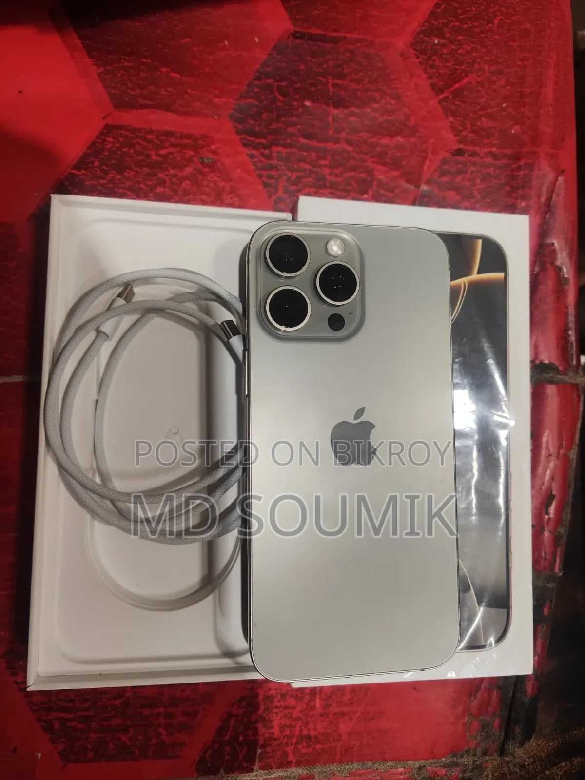 অ্যাপল আইফোন ১৬ প্রো ম্যাক্স ৫১২ জিবি সিলভার