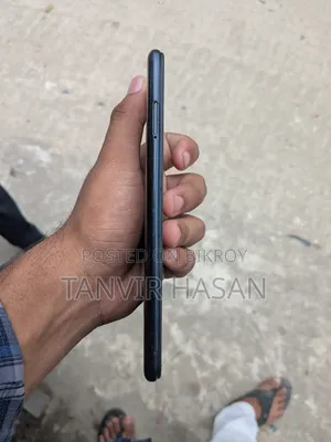 Infinix Hot 10 128 GB Black