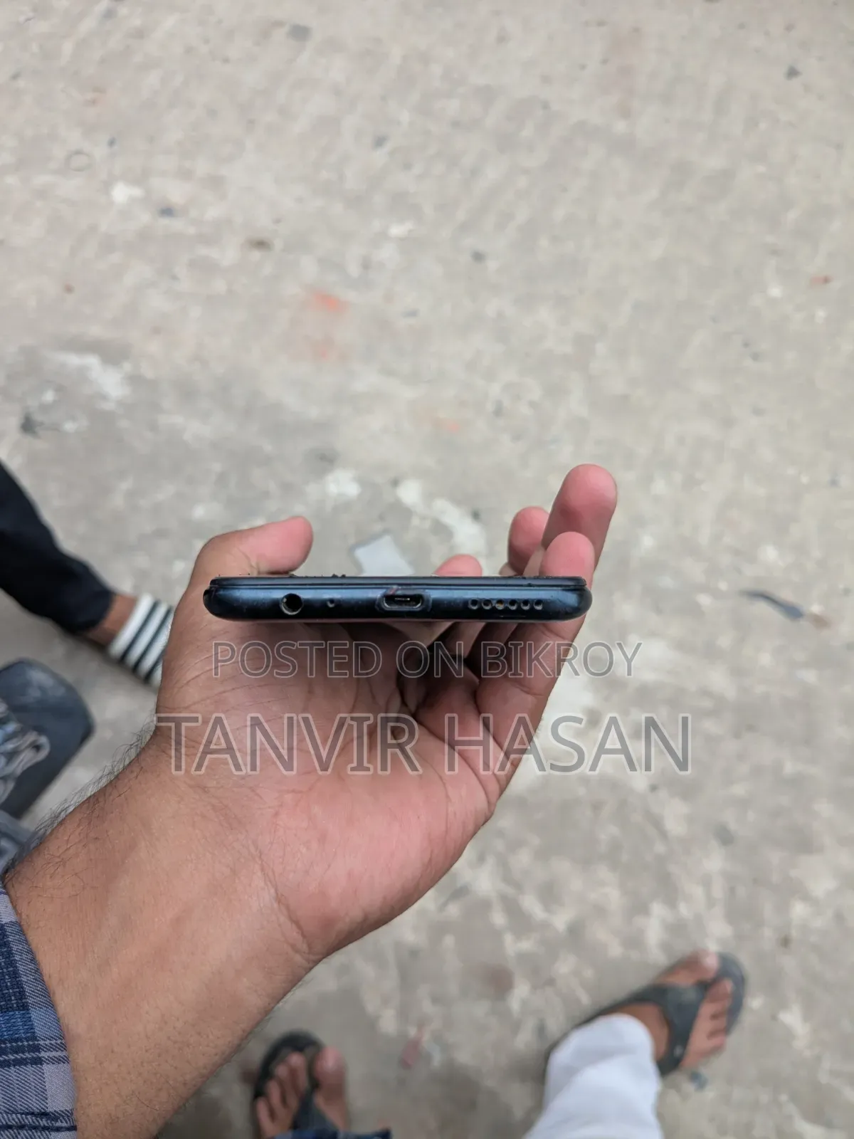 Infinix Hot 10 128 GB Black
