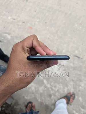 Infinix Hot 10 128 GB Black