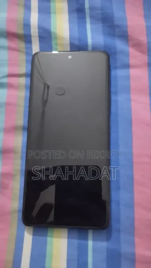 মোবাইল ফোন ১২৮ জিবি কালো
