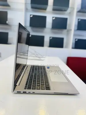 Laptop HP ZBook Firefly 14 G10 8GB Intel Core I5 SSD 512GB