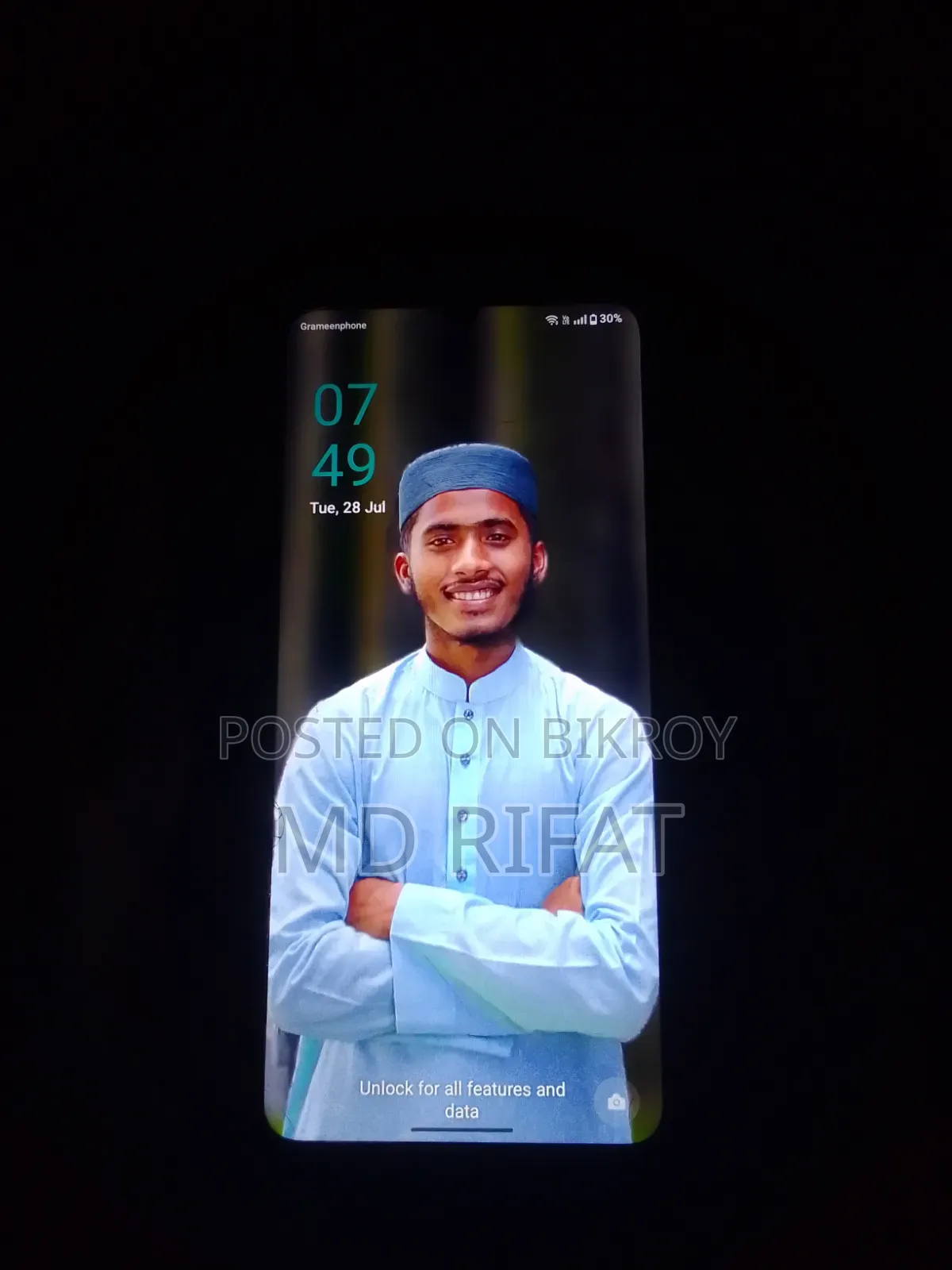 রিয়েলমি নোট ৬০ ১২৮ জিবি নীল
