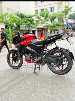 Bajaj Pulsar NS 160 2023 Red